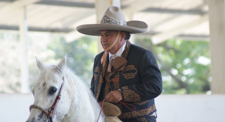 Marco Antonio Borraz Solís, leyendas charras