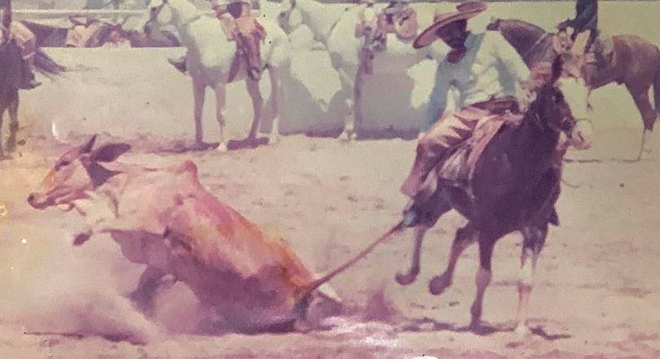 Dicen que honor a quien honor merece, por ello los organizadores del Torneo Virgen de La Candelaria 2023 lleva por nombre Romeo Ramos Guzmán, un charro que es de los pilares de la charrería en Cintalapa de Figueroa.