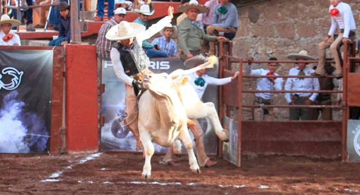 Trareysa, líder del Excelencia en Huichapan