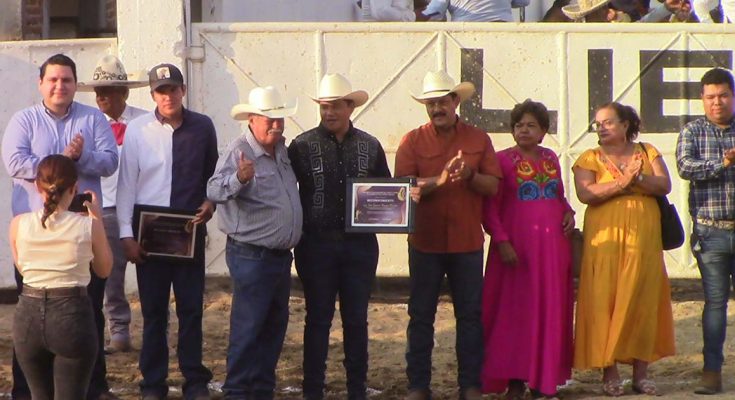 Rancho El Laurel, campeón AAA, Villacorzo